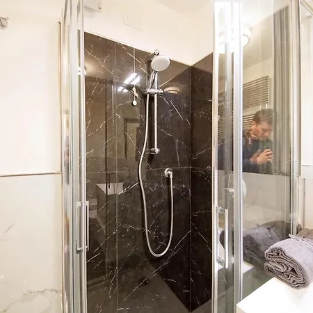 Appartement Calle Dei Fabbri Marble Venise